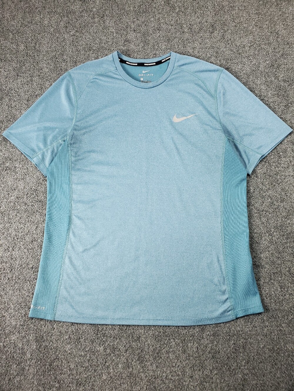 Nike Running T Shirt Large Dri Fit Miler Mesh Vented Lightweight Performance